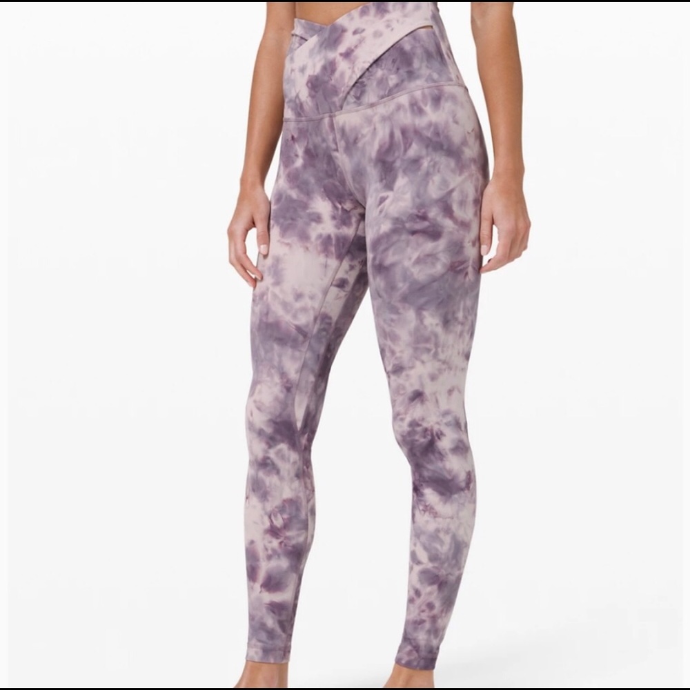 NWT Lulu Align Diamond Dye Criss Cross Leggings